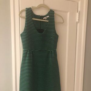 Boden Vneck dress